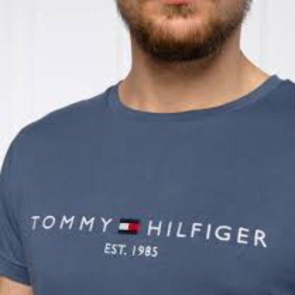 Tommy Hilfiger Men's Blue T-Shirt 78J6318-420-C9T Size X-Small - Picture 3 of 5
